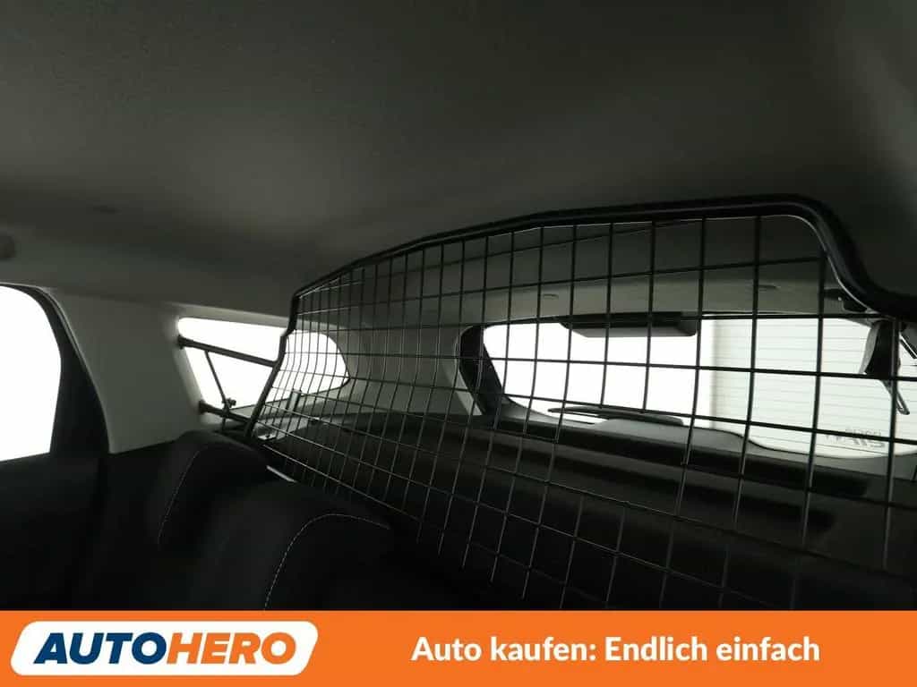 Dacia Duster 1.2 TCe Prestige 4x4 *NAVI*CAM*TEMPO*ALU* 06/2018-photo-28