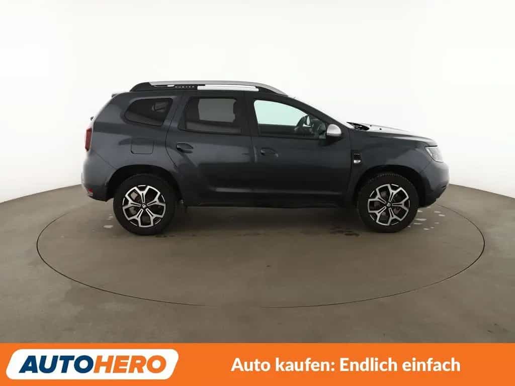 Dacia Duster 1.2 TCe Prestige 4x4 *NAVI*CAM*TEMPO*ALU* 06/2018-photo-6