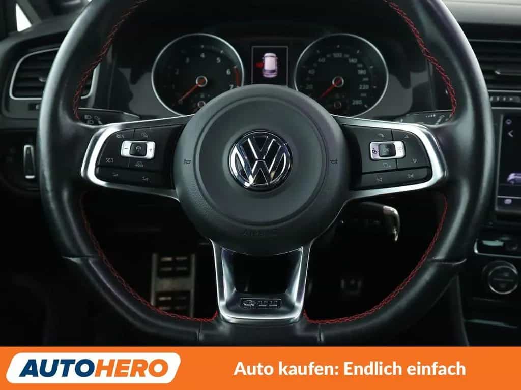 Volkswagen Golf 2.0 TFSI GTI Performance BlueMotion *NAV*ACC*PDC 02/2016-photo-18