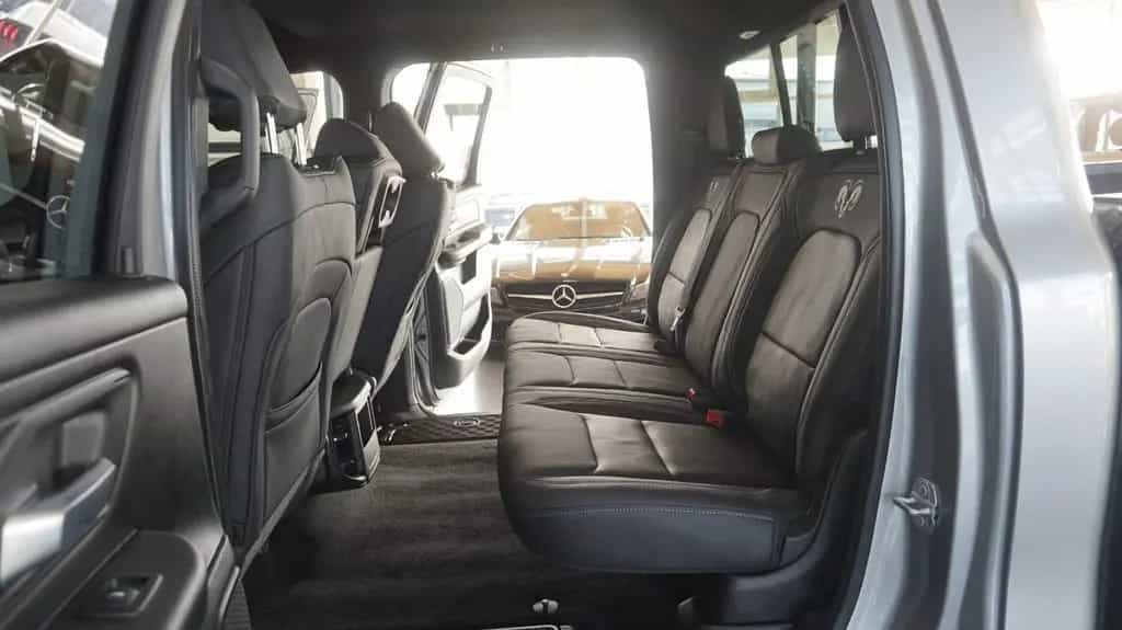 Dodge RAM 1500 HEMI 5.7l Crew-Cab*4x4*Navi*Alu20* 07/2022-photo-15