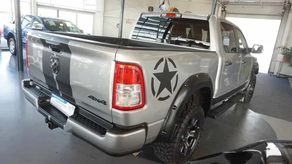 Dodge RAM 1500 HEMI 5.7l Crew-Cab*4x4*Navi*Alu20* 07/2022-photo-7