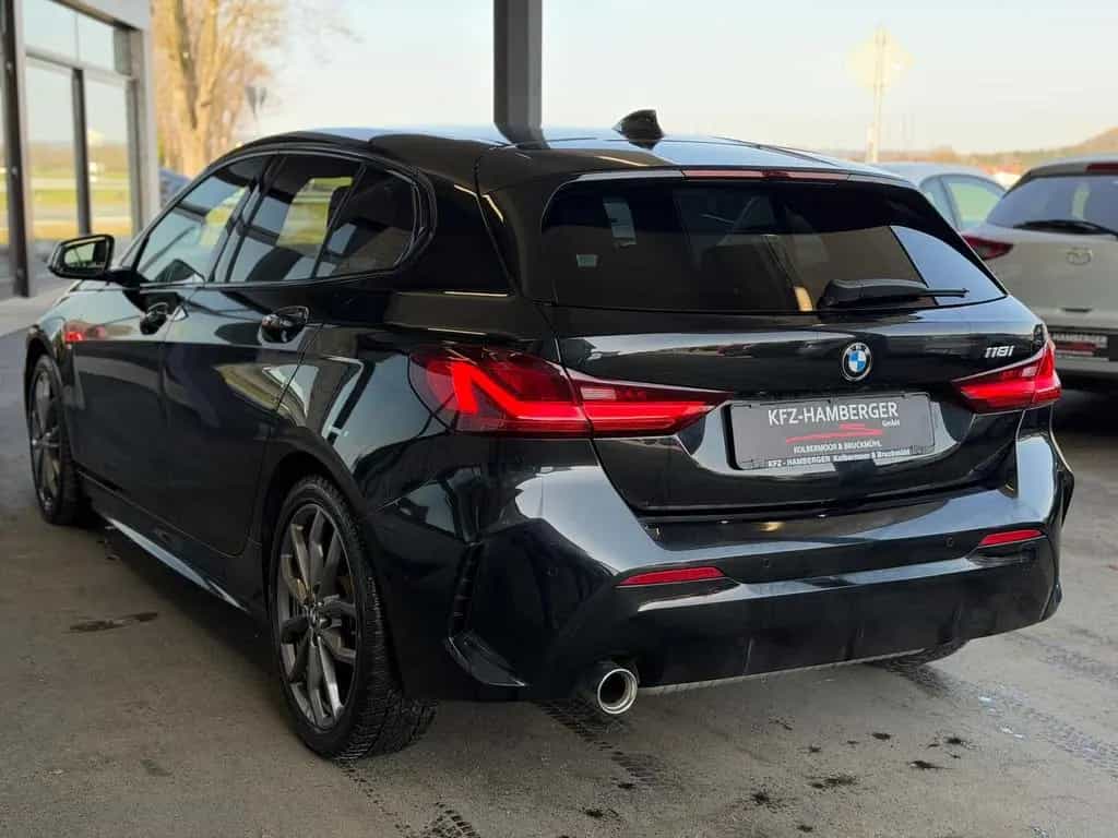 BMW 118 i M-SPORT SHZ PDC HiFi KLIMA LIVE-COCKPIT BT 12/2019-photo-2