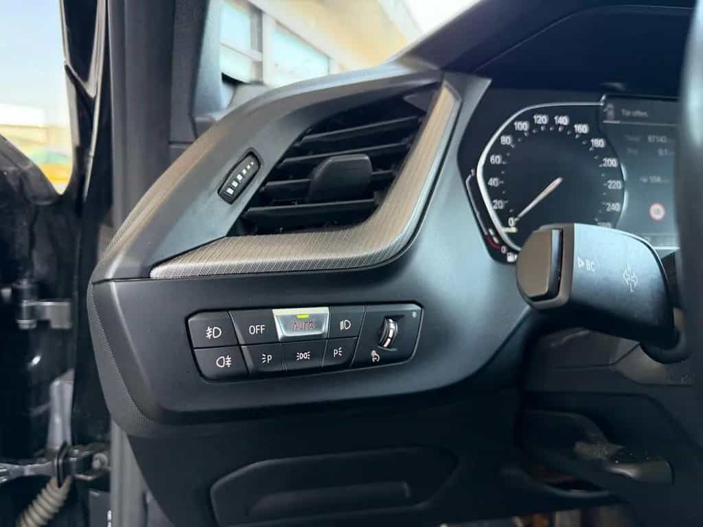 BMW 118 i M-SPORT SHZ PDC HiFi KLIMA LIVE-COCKPIT BT 12/2019-photo-21