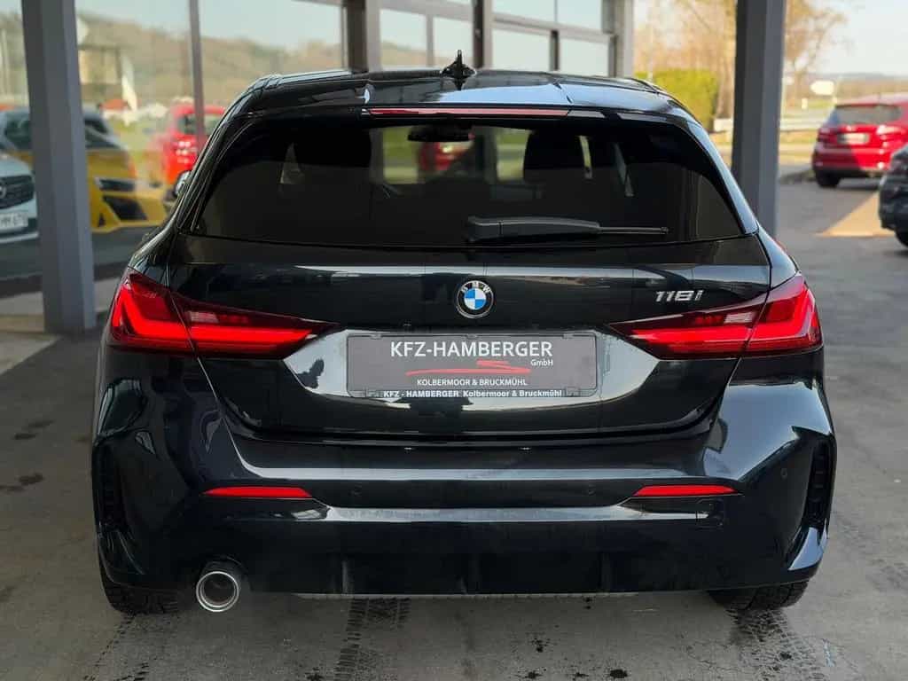 BMW 118 i M-SPORT SHZ PDC HiFi KLIMA LIVE-COCKPIT BT 12/2019-photo-3