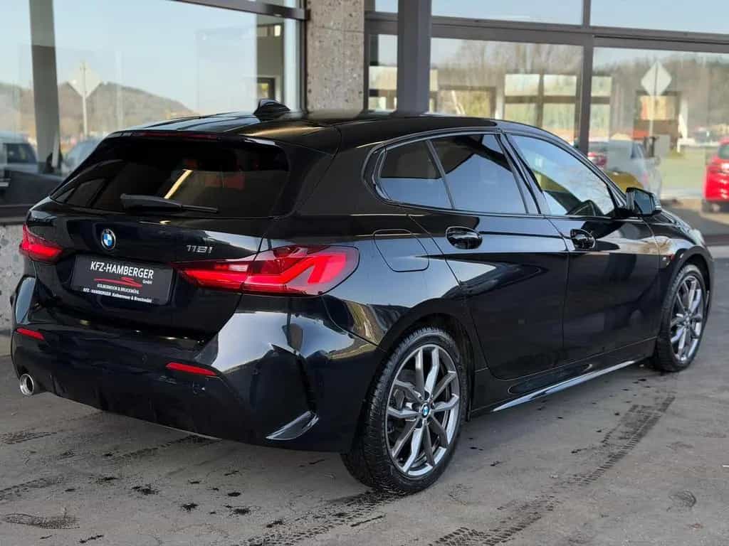 BMW 118 i M-SPORT SHZ PDC HiFi KLIMA LIVE-COCKPIT BT 12/2019-photo-4