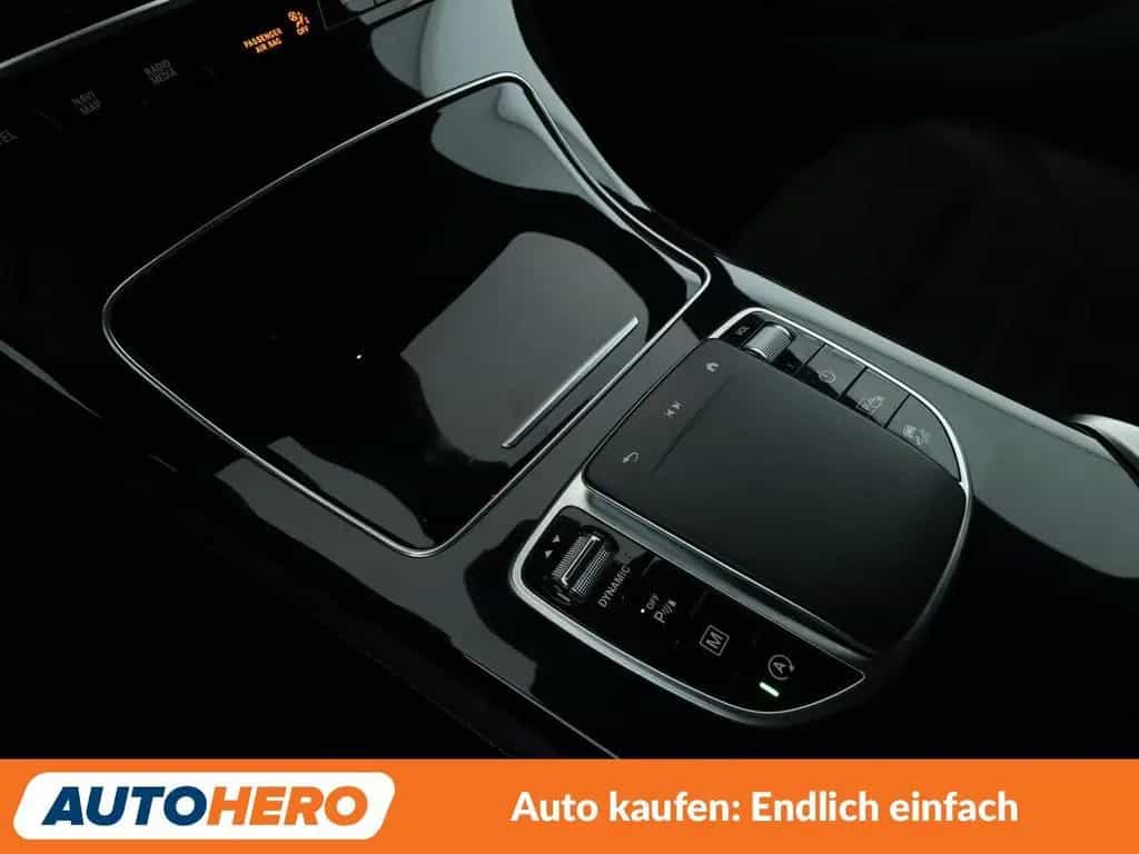 Mercedes-Benz GLC 200 4Matic Aut.*NAV*LED*ACC*CAM*PDC*SHZ* 04/2020-photo-25