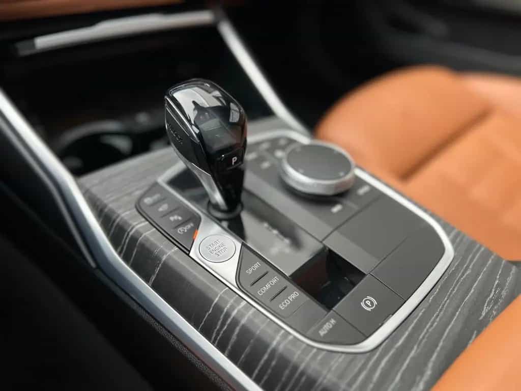 BMW 3 Series 320d xDrive Sport Line Laser HUD GSD 360°H/K StH 02/2020-photo-20