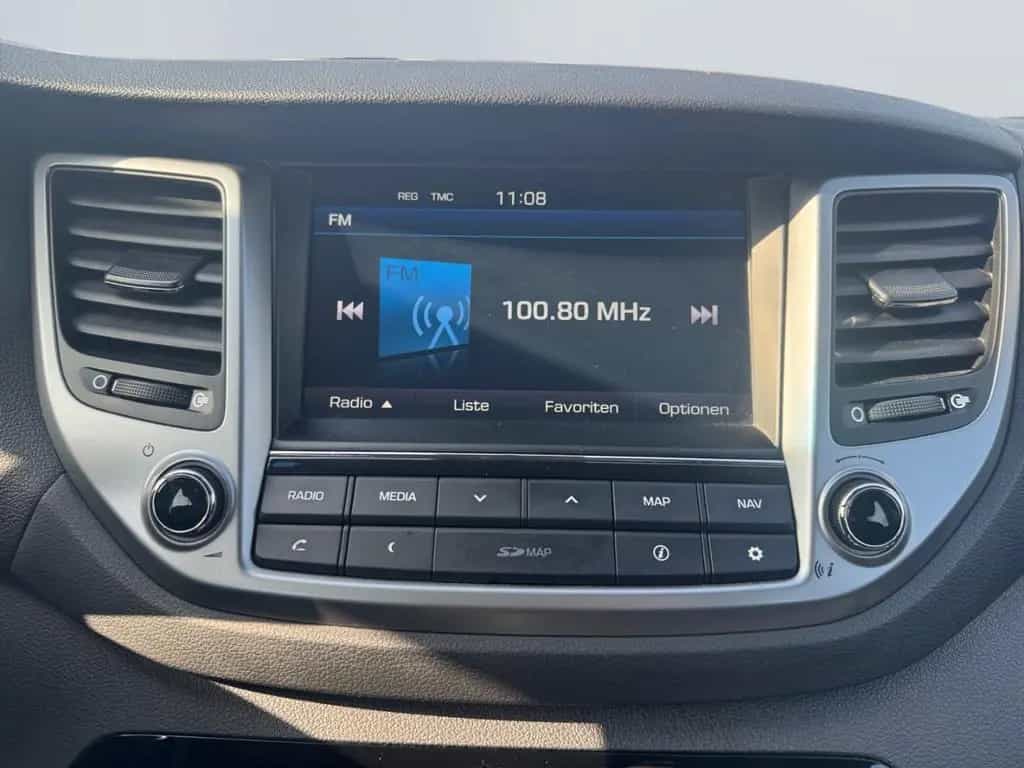 Hyundai TUCSON blue 1.6 GDi 2WD Trend *SHZ*Navi*PDC hi* 08/2016-photo-12