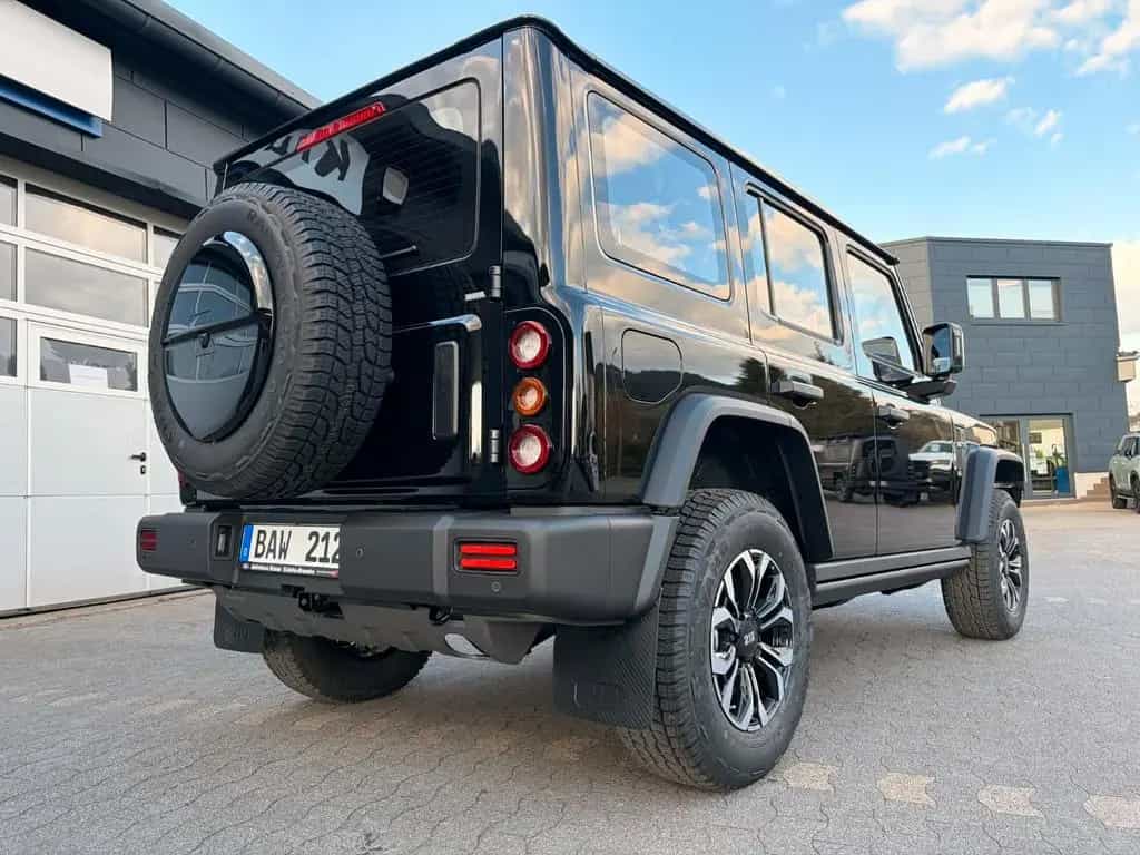 BAW 212 Offroader LED Seilwinde Leder 2.0 Automatik null-photo-14
