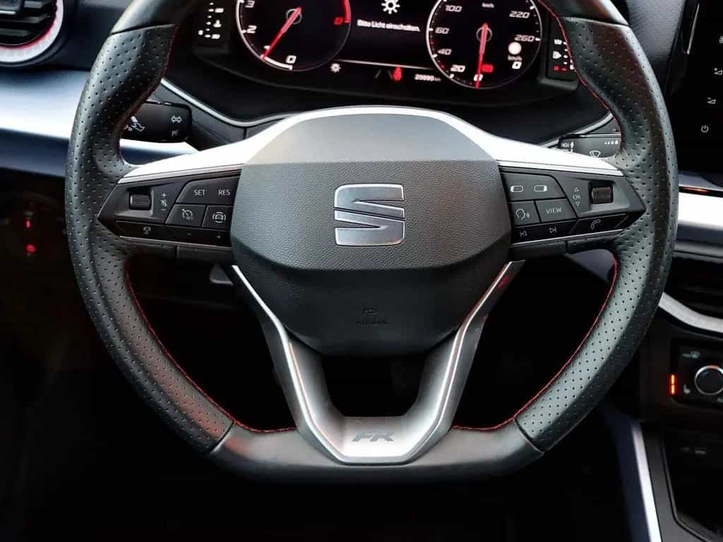 Seat Arona FR 1.0 TSI VOLL LED/ACC/NAVI/RÜCKFK./SITZH 11/2023-photo-6
