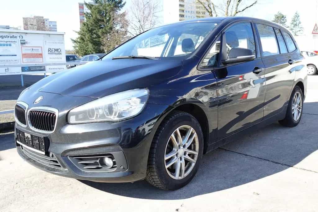 BMW 2 Series 218 2 Gran Tourer 218 i Advantage+SITZHEIZUNG+BC 05/2017-photo-3