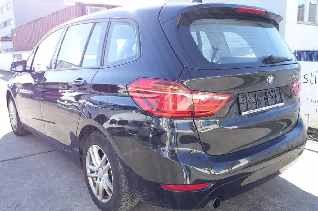 BMW 2 Series 218 2 Gran Tourer 218 i Advantage+SITZHEIZUNG+BC 05/2017-photo-4