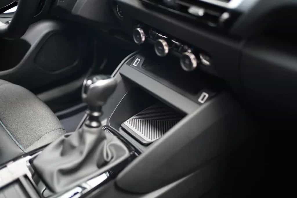 Citroën C4 PureTech 130 Shine Kälte Paket Navi DAB Klima 09/2021-photo-12