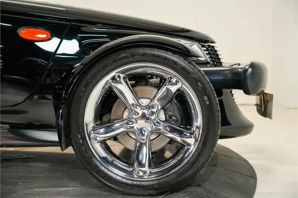 Plymouth Prowler Cabrio + Anhänger M1116 04/2000-photo-16