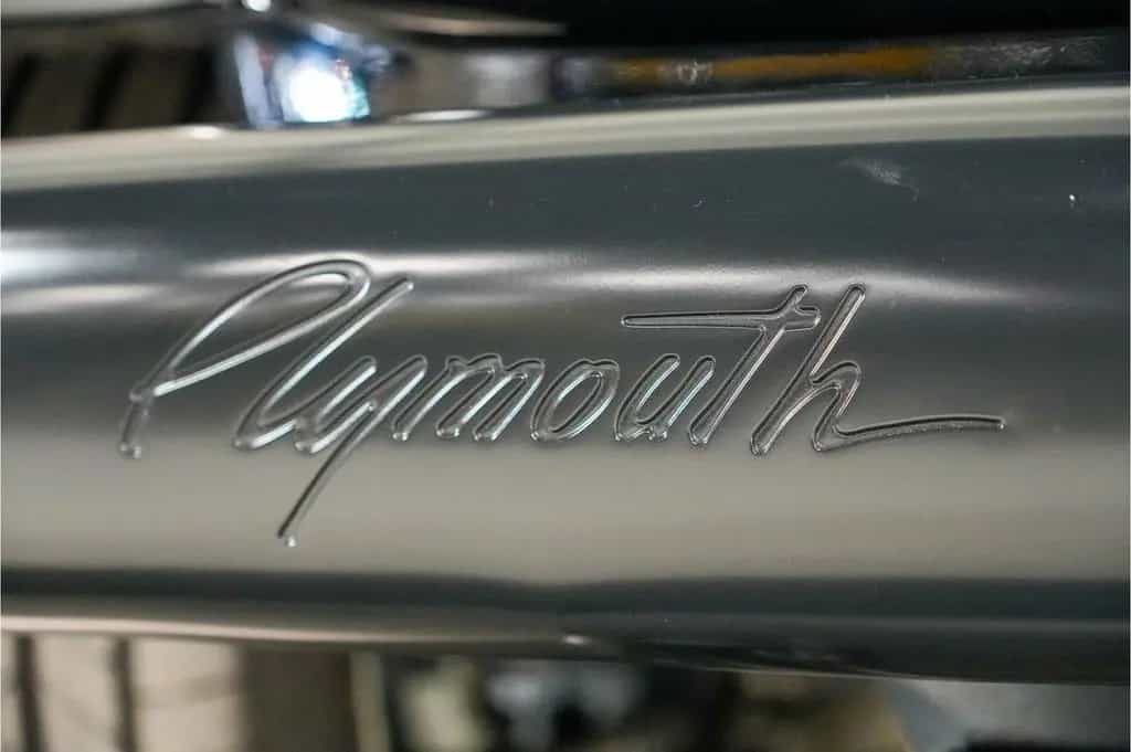 Plymouth Prowler Cabrio + Anhänger M1116 04/2000-photo-24