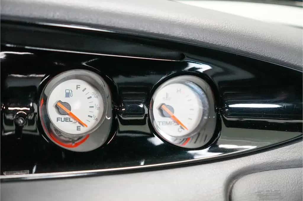 Plymouth Prowler Cabrio + Anhänger M1116 04/2000-photo-36