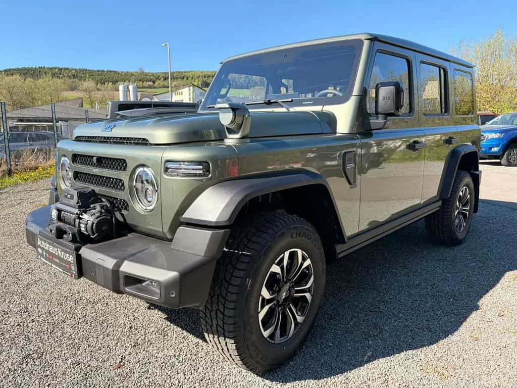 BAW 212 Offroader LED Seilwinde Leder 2.0 Automatik null-photo-41
