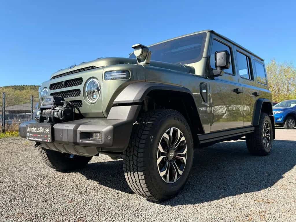 BAW 212 Offroader LED Seilwinde Leder 2.0 Automatik null-photo-42