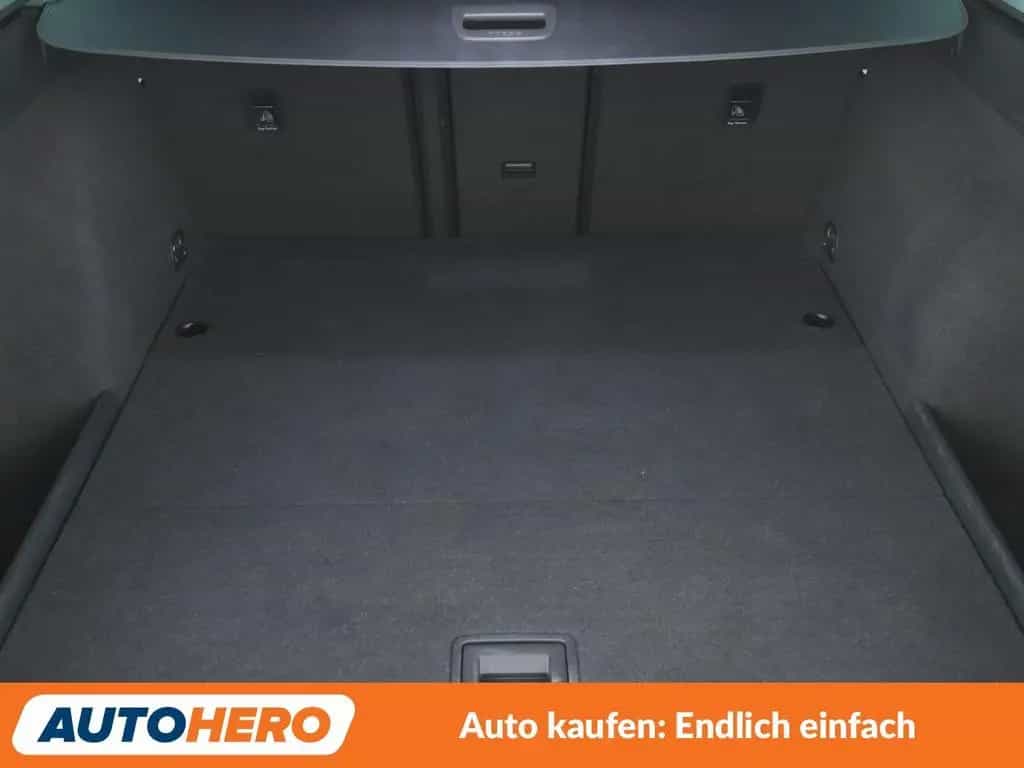 Volkswagen 2.0 TSI R BlueMotion 4Motion Aut.*LED*ACC*PDC* 11/2017-photo-17