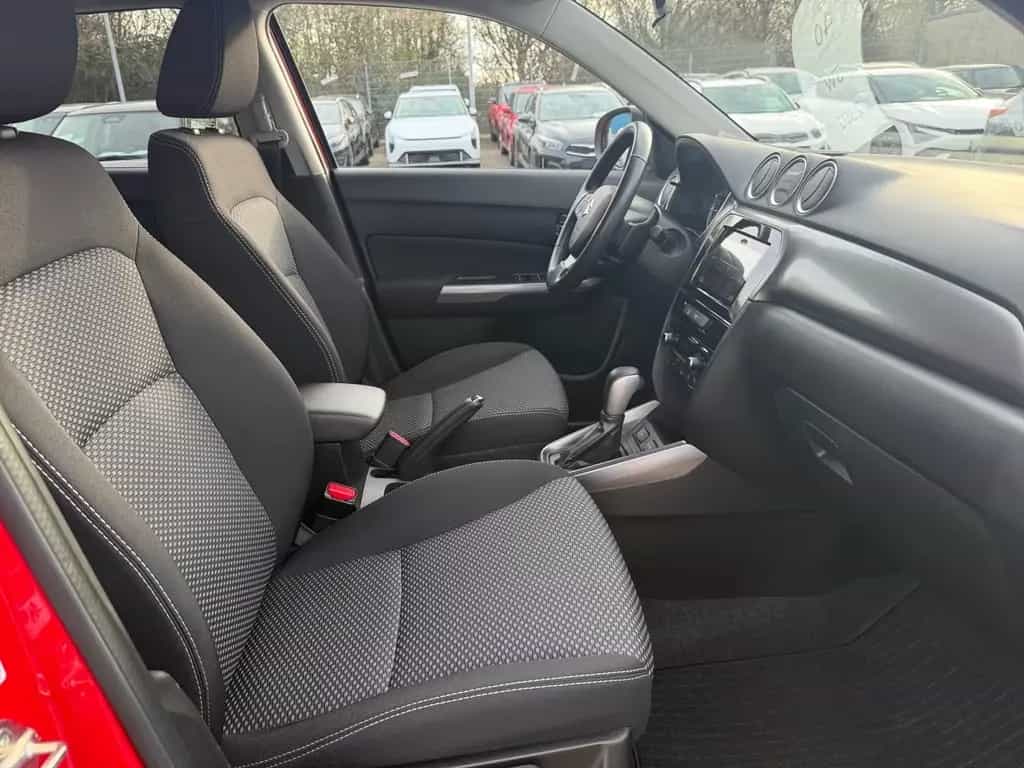 Suzuki Vitara 1.4 Comfort A/T HYBRID ACC+LED+Navi+SHZ+L 12/2021-photo-10