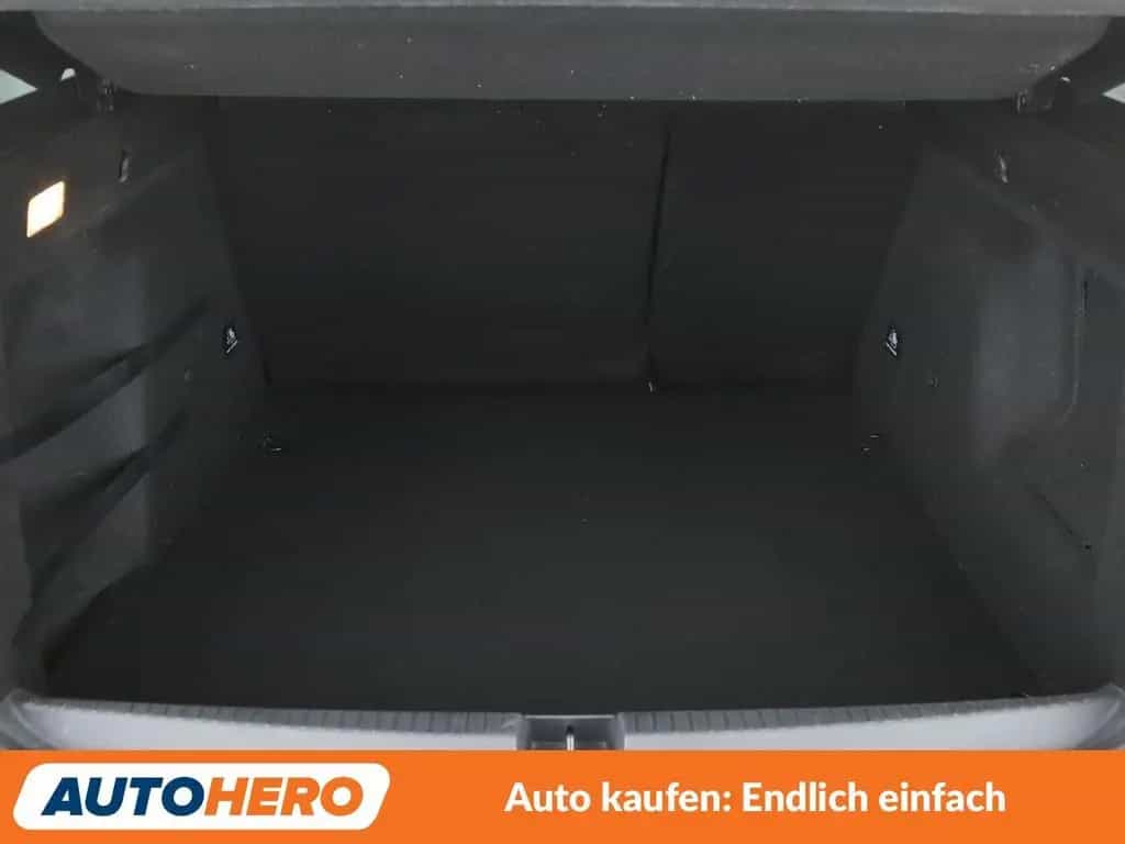 Dacia Duster 1.3 TCe Comfort *NAVI*PDC*TEMPO*KLIMA* 06/2020-photo-17