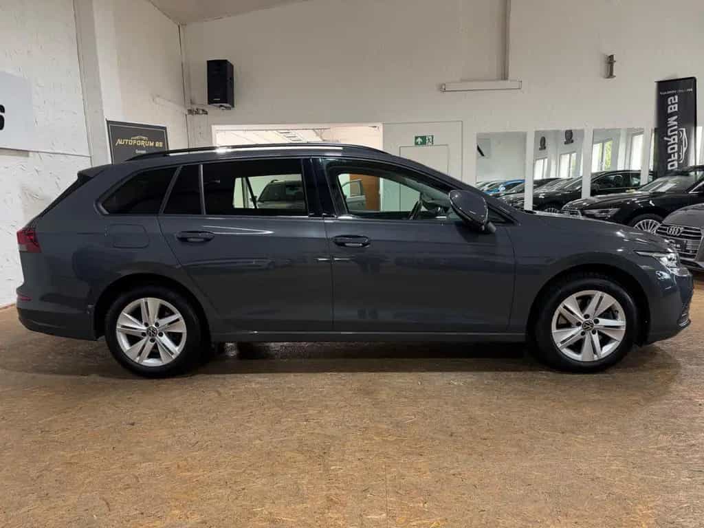 Volkswagen Golf VIII Variant Life 2.0TDI DSG/ACC/GARANTIE 08/2022-photo-4