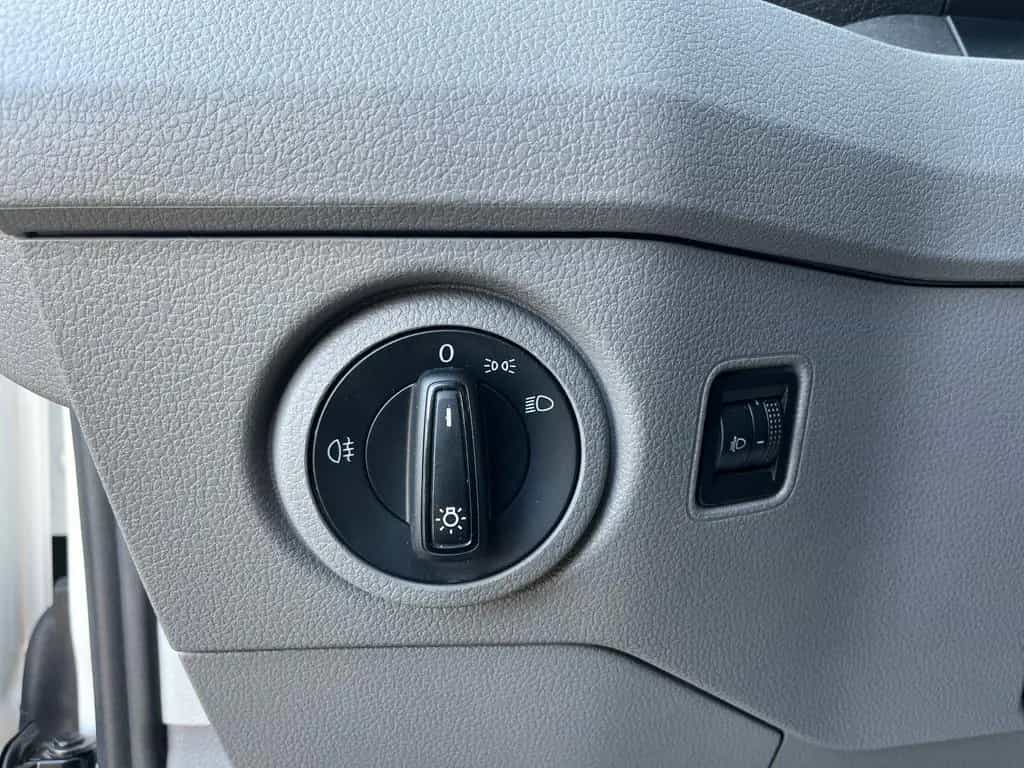 Volkswagen Crafter KASTEN 2,0 TDI L3 H3 KLIMA AHK 1.HAND 06/2021-photo-24