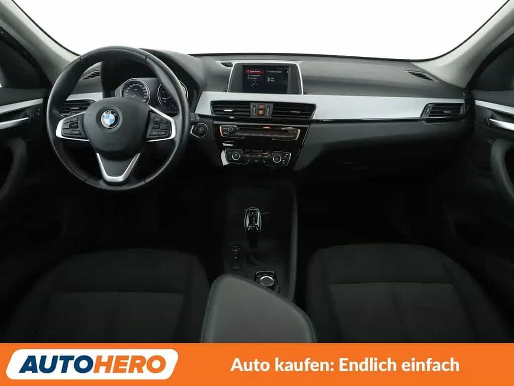 BMW X1 sDrive 20i Advantage Aut.*LED*TEMPO*PDC*SHZ* 03/2021-photo-11