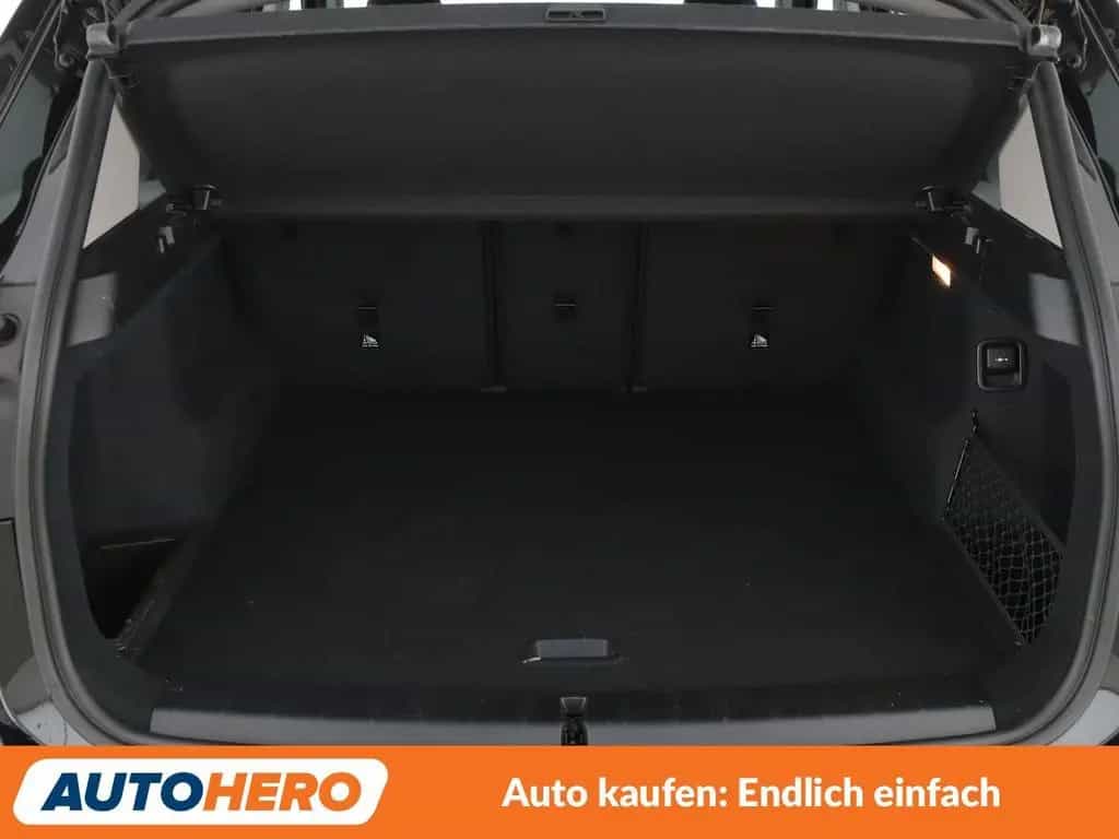 BMW X1 sDrive 20i Advantage Aut.*LED*TEMPO*PDC*SHZ* 03/2021-photo-17