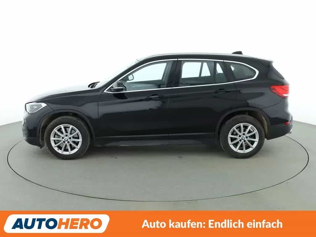 BMW X1 sDrive 20i Advantage Aut.*LED*TEMPO*PDC*SHZ* 03/2021-photo-2