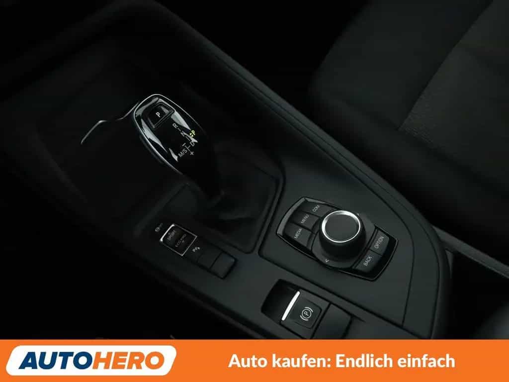 BMW X1 sDrive 20i Advantage Aut.*LED*TEMPO*PDC*SHZ* 03/2021-photo-22