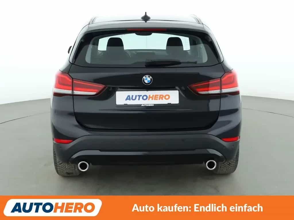 BMW X1 sDrive 20i Advantage Aut.*LED*TEMPO*PDC*SHZ* 03/2021-photo-4
