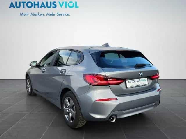 BMW 1 Series 118i  Advantage - Automatik, Comfort-Paket, Hifi 05/2022-photo-2