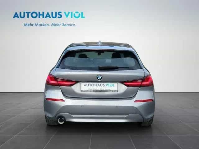 BMW 1 Series 118i  Advantage - Automatik, Comfort-Paket, Hifi 05/2022-photo-3