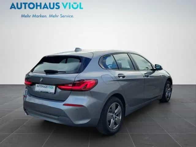 BMW 1 Series 118i  Advantage - Automatik, Comfort-Paket, Hifi 05/2022-photo-4