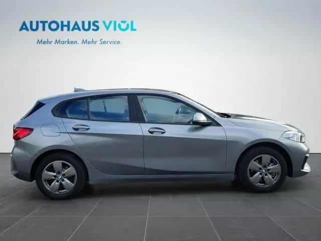 BMW 1 Series 118i  Advantage - Automatik, Comfort-Paket, Hifi 05/2022-photo-5