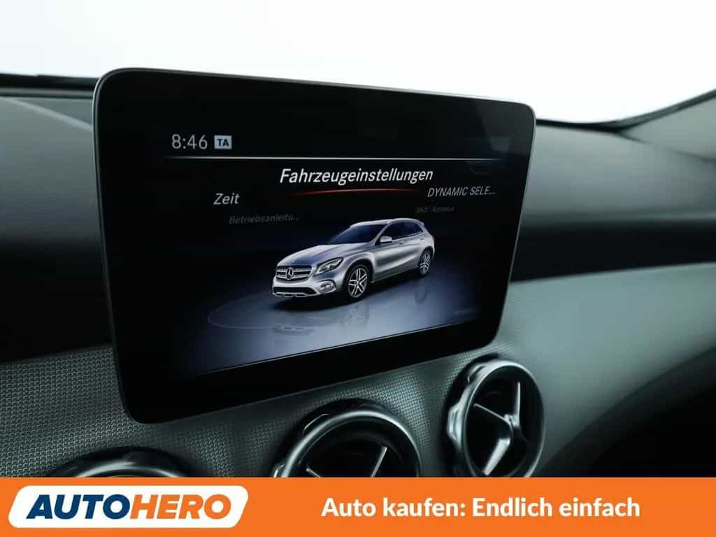 Mercedes-Benz GLA-Class 220 4Matic Urban Aut.*LED*NAVI*TEMPO*PDC*SHZ 12/2017-photo-20