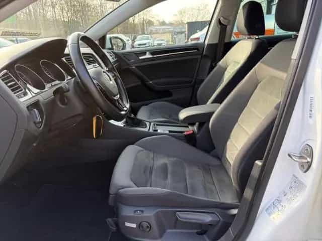 Volkswagen Golf Variant Highline 1.5 TSI 110KW DSG Navi PDC 11/2019-photo-8