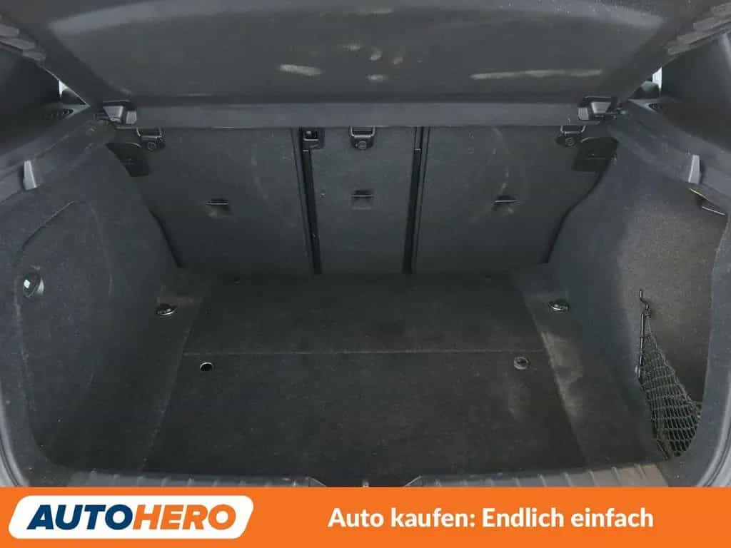 BMW M140 Special Edition Aut.*NAVI*LED*TEMPO*PDC* 04/2019-photo-17