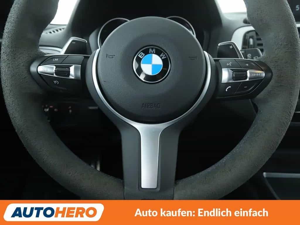 BMW M140 Special Edition Aut.*NAVI*LED*TEMPO*PDC* 04/2019-photo-18