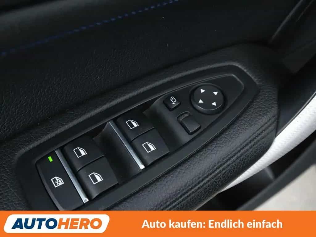 BMW M140 Special Edition Aut.*NAVI*LED*TEMPO*PDC* 04/2019-photo-23