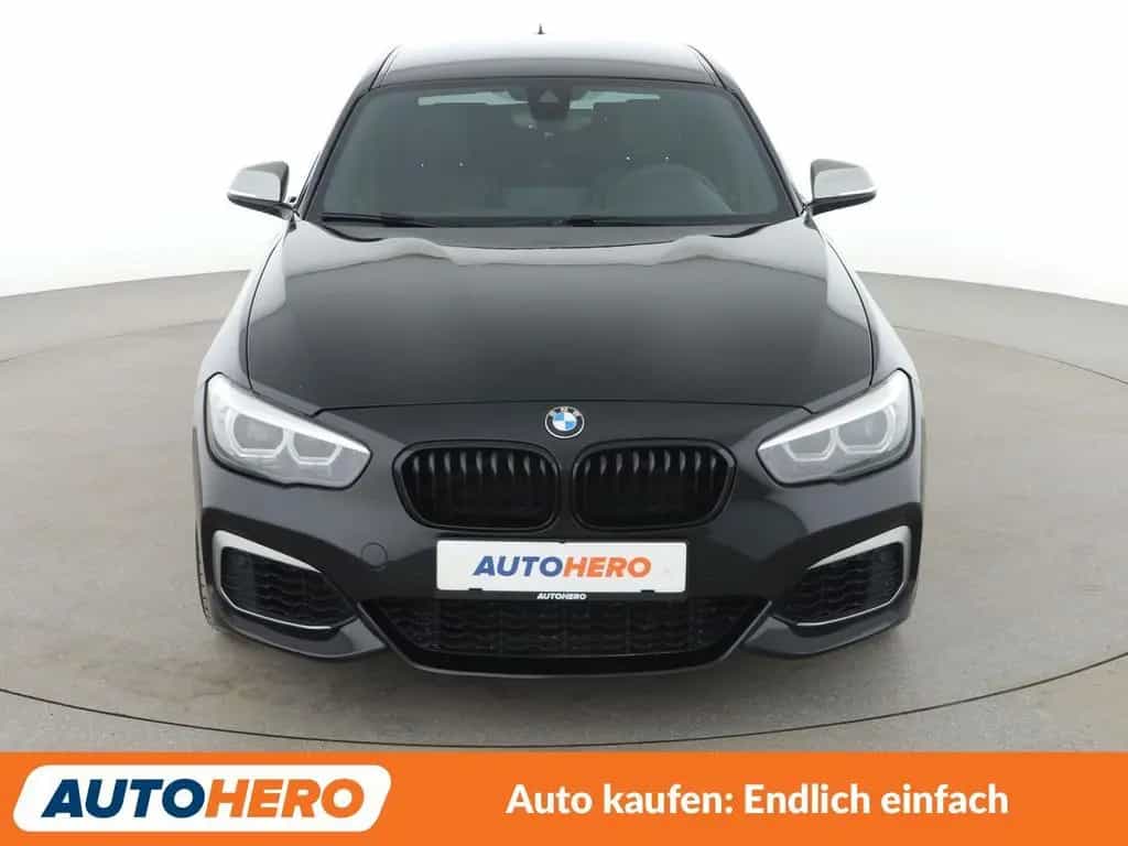 BMW M140 Special Edition Aut.*NAVI*LED*TEMPO*PDC* 04/2019-photo-8