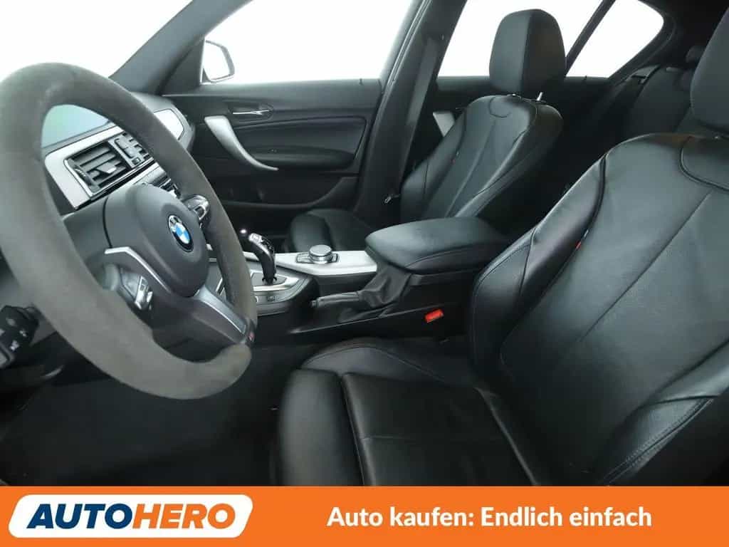 BMW M140 Special Edition Aut.*NAVI*LED*TEMPO*PDC* 04/2019-photo-9