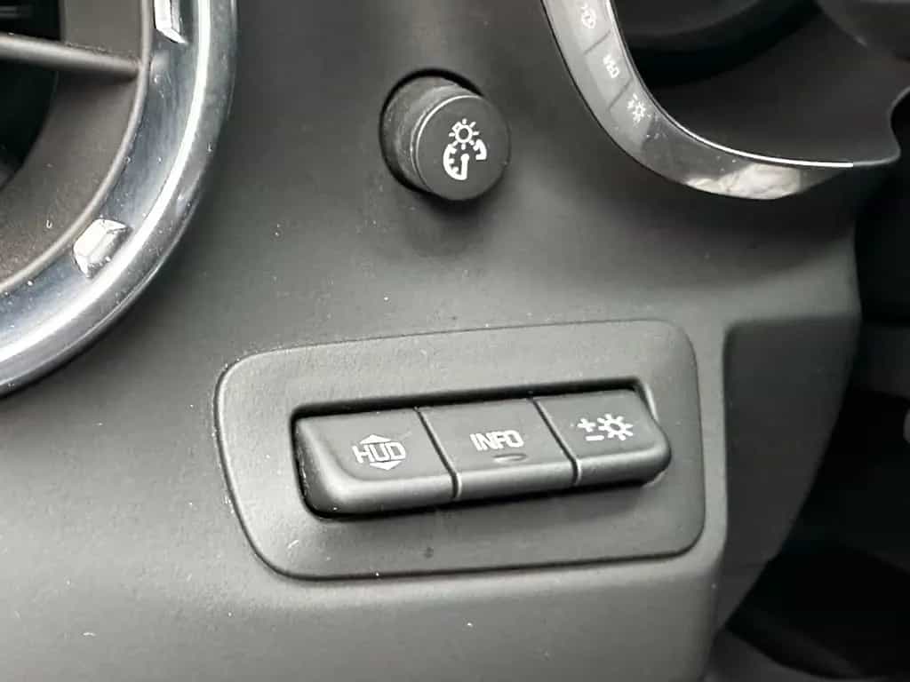 Chevrolet Camaro 2SS V8 6,2 ltr 10/2018-photo-16