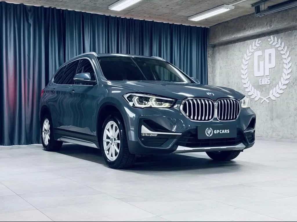BMW X1 xDrive20d Steptronic Sport Line 01/2022-photo-0