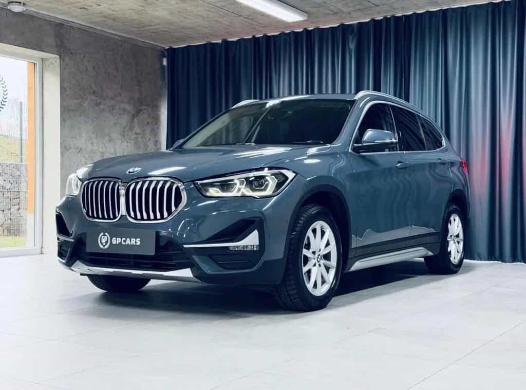 BMW X1 xDrive20d Steptronic Sport Line 01/2022-photo-1