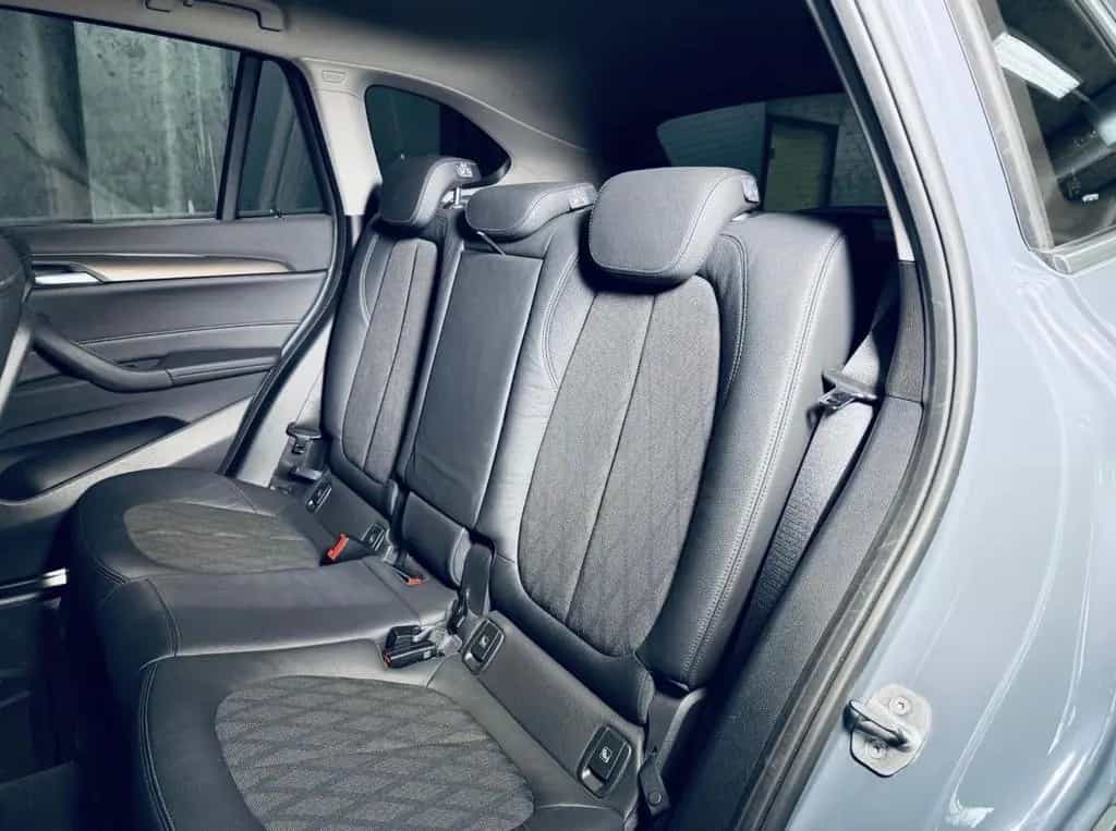 BMW X1 xDrive20d Steptronic Sport Line 01/2022-photo-13