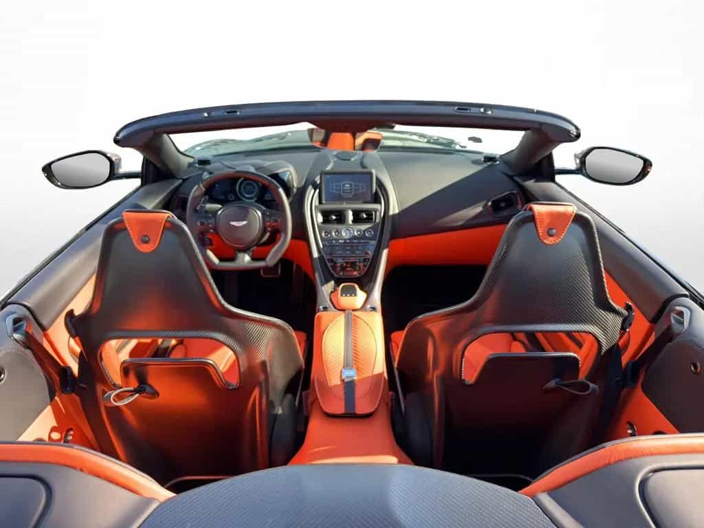 Aston Martin DBS 5.2 V12 Volante 770 Ultimate one of 199 08/2024-photo-17