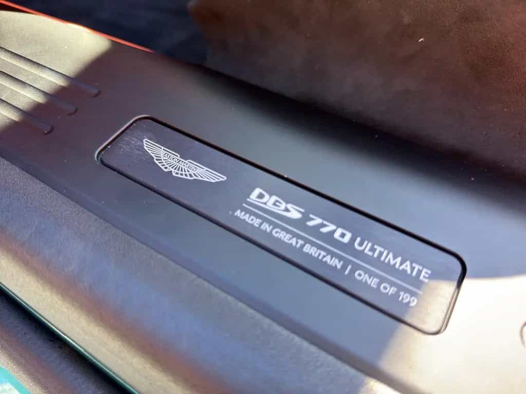 Aston Martin DBS 5.2 V12 Volante 770 Ultimate one of 199 08/2024-photo-19