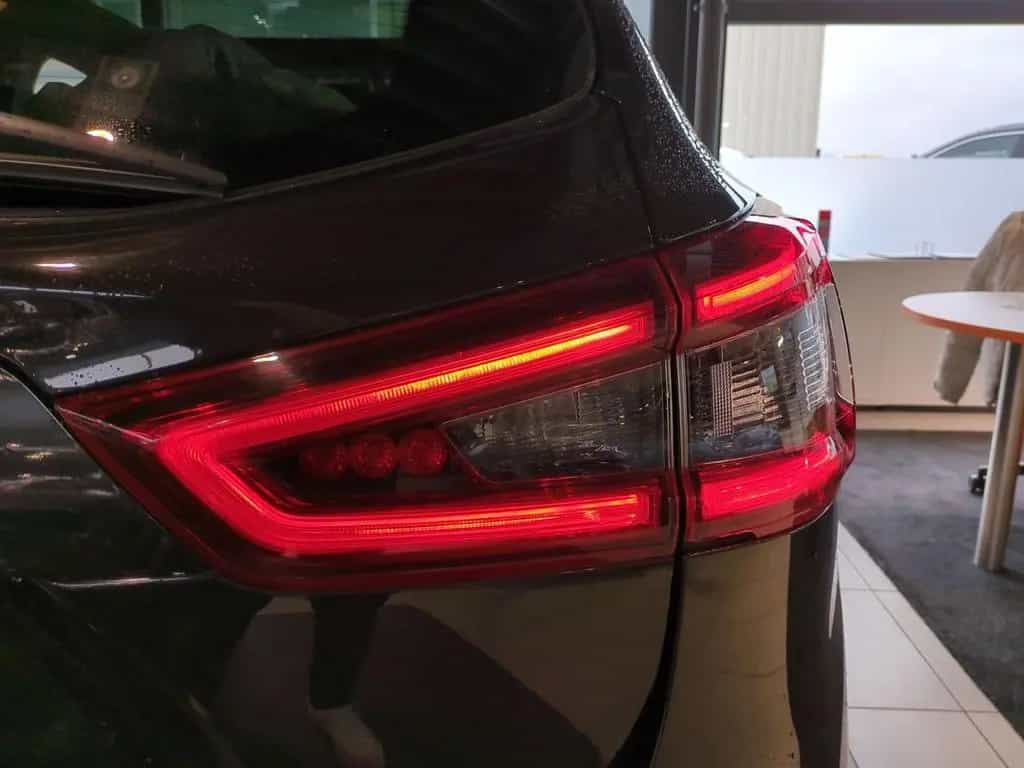 Nissan Qashqai 1.3 DIG-T Tekna + Tekna+ DSG+AUT+LED+SD 02/2019-photo-25